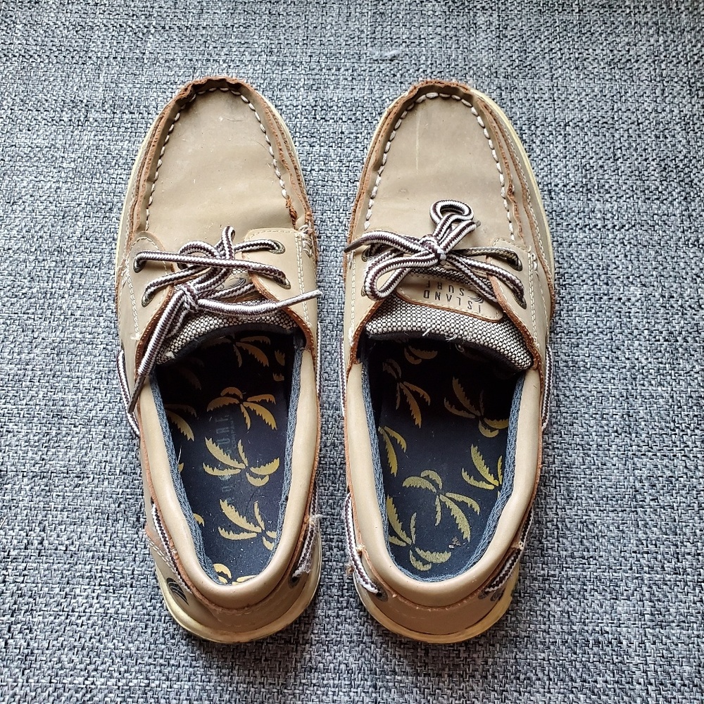 Boy shoes